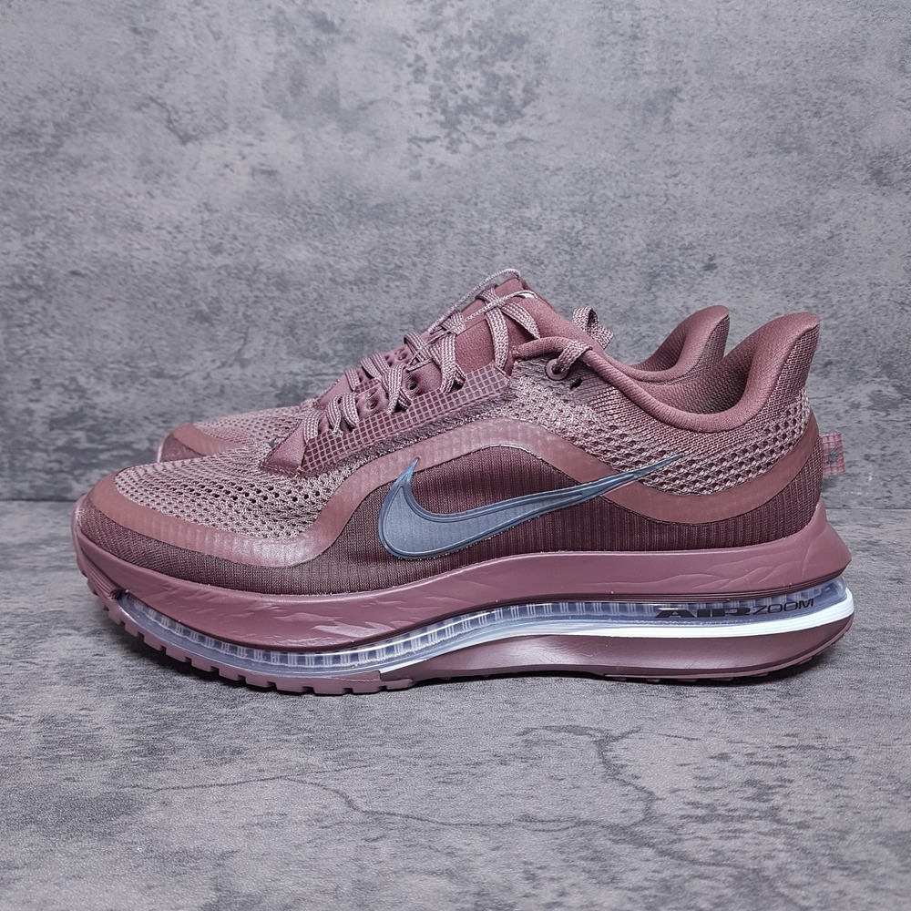 NIKE Pegasus Premium Running Shoes Womens Size 11 Tattoo Off Noir HQ2593-502